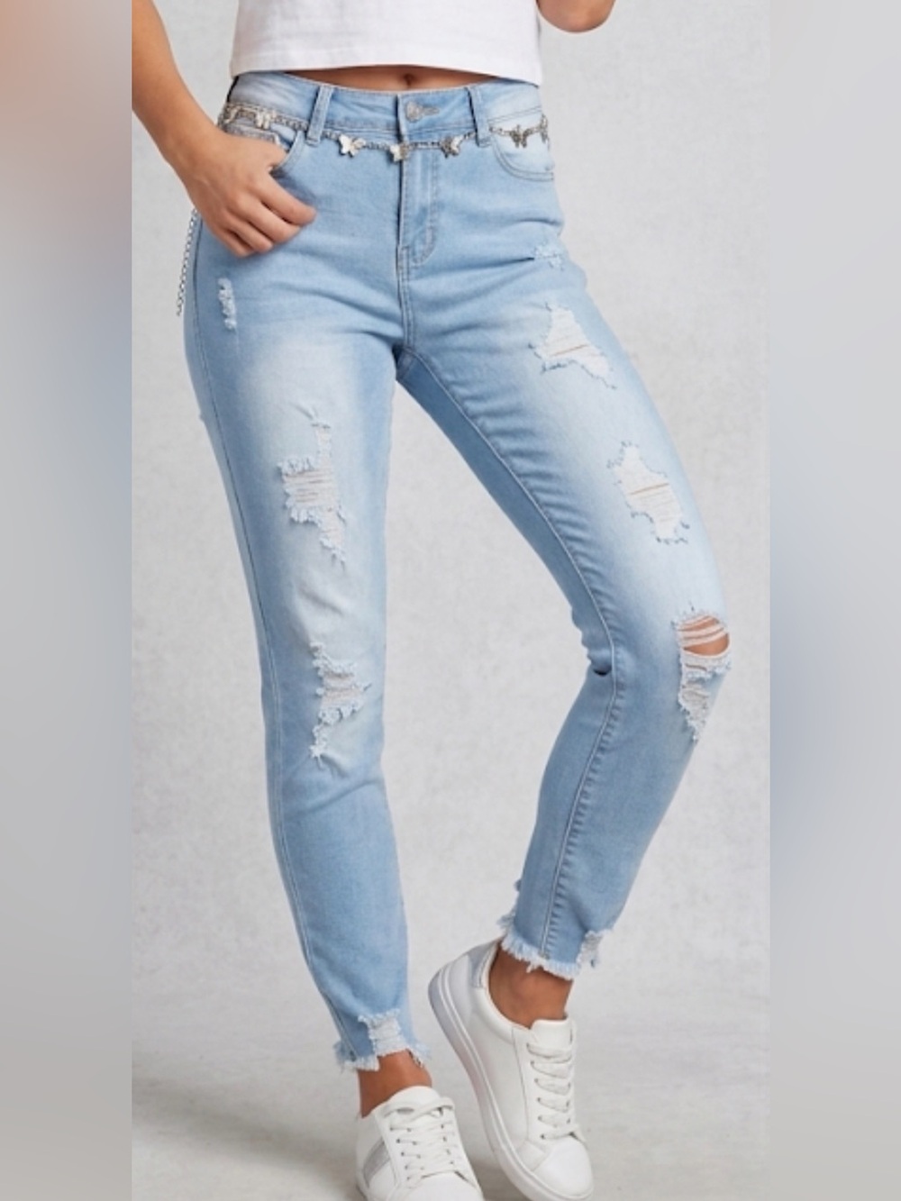 Celebrity Ace High Rise Skinny Ankle Jeans Size 9/29 Distressed Butterfly Chain